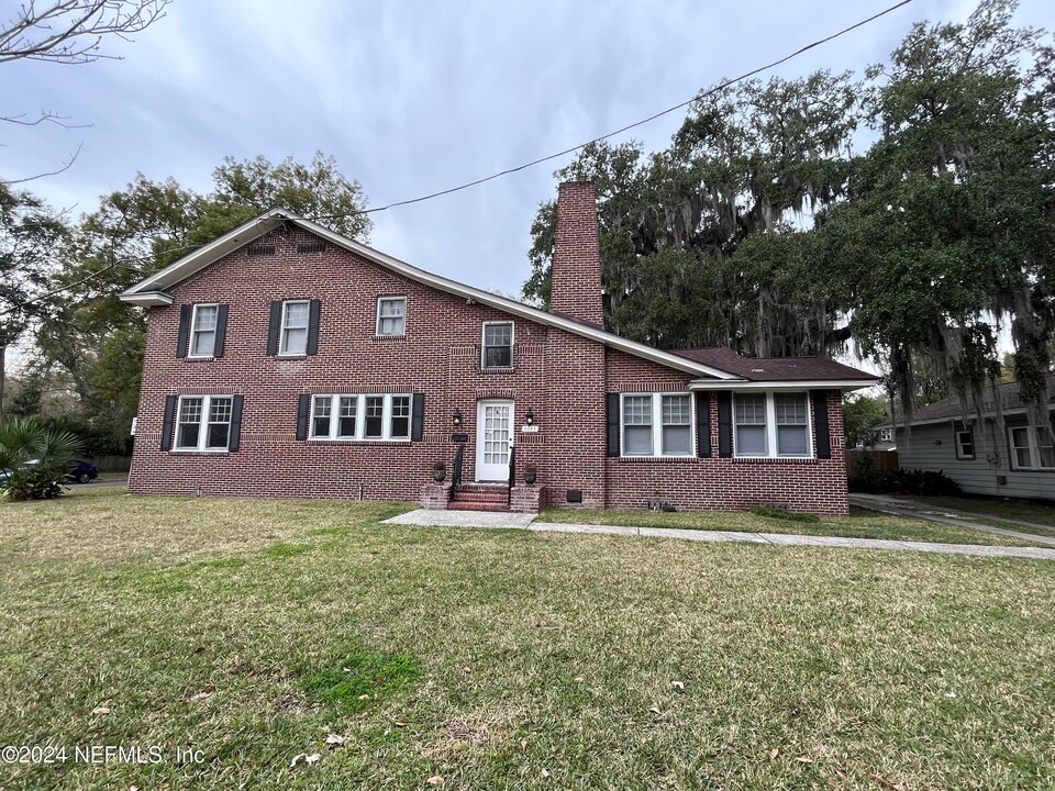 3643 Walsh St in Jacksonville, FL - Building Photo