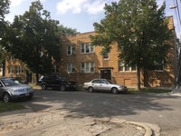 1901 N Keystone Ave in Chicago, IL - Foto de edificio - Building Photo