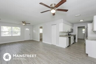 375 Scott St in Nokomis, FL - Building Photo - Building Photo
