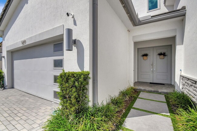 5209 Beland Dr in Wellington, FL - Building Photo - Building Photo