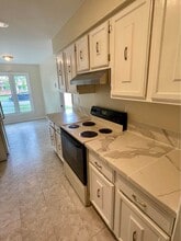 4917 Artcrest Dr in Midland, MI - Building Photo - Building Photo