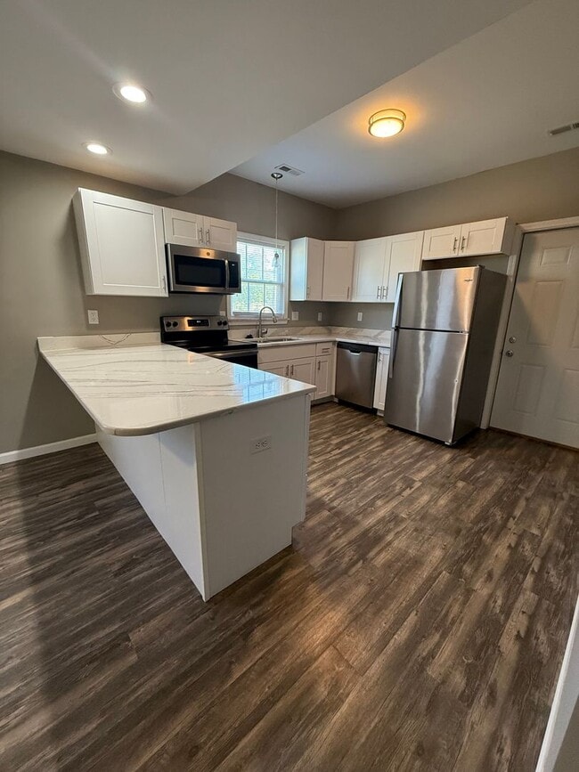 property at 502 S Linn Ave