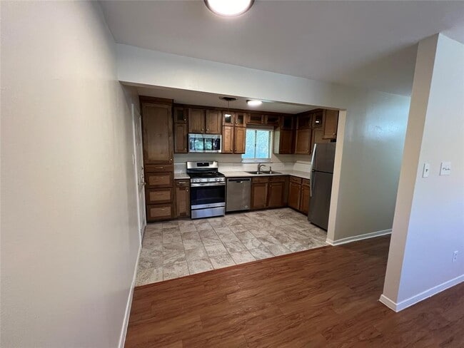 property at 907 Possum Trot St