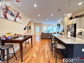 3 Cufflin St, Unit 2 in Boston, MA - Building Photo - Building Photo