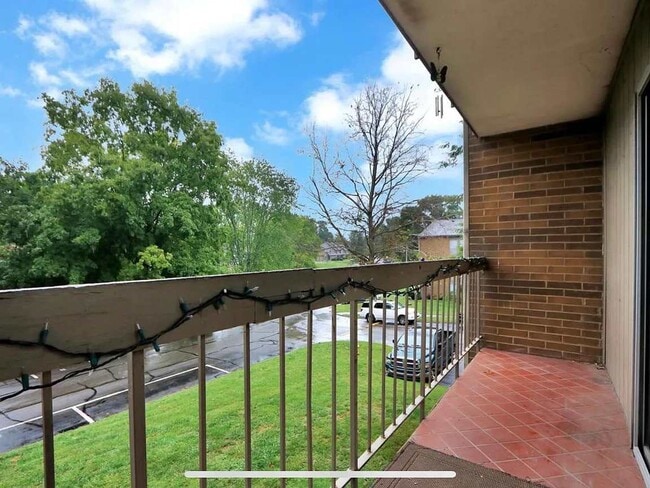 8532 Madrid Ct, Unit 8532 Madrid Ct. in Knoxville, TN - Building Photo - Building Photo