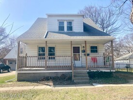 26131 Wolverine St in Madison Heights, MI - Building Photo