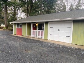 1829 Mason St in Shelton, WA - Building Photo