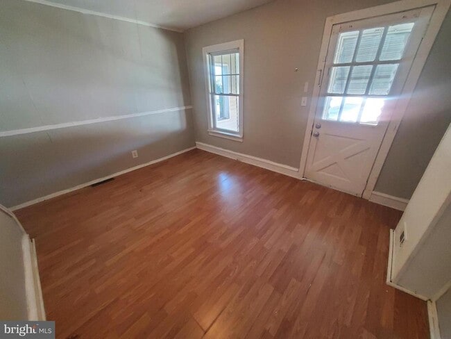 1736 Fairview St in Reading, PA - Foto de edificio - Building Photo