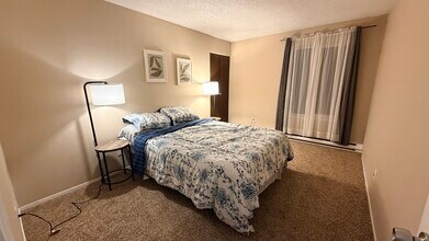 4660 Reka Dr in Anchorage, AK - Building Photo - Building Photo