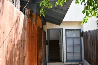 344 W Tularosa Ave in Orange, CA - Building Photo - Building Photo