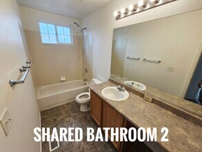 1805 Dewhirst Dr, Unit 3 in Colorado Springs, CO - Building Photo - Building Photo