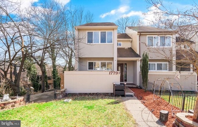 1779 Powder Horn Terrace in Woodbridge, VA - Building Photo - Building Photo