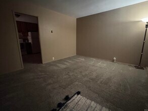 709 Thornberry Dr in Evansville, IN - Building Photo - Building Photo