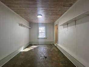 1101 S Washington Ave in Fayetteville, AR - Foto de edificio - Building Photo