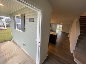 1089 Peony Ln in Youngsville, NC - Building Photo - Building Photo