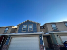585 340 W in Spanish Fork, UT - Building Photo