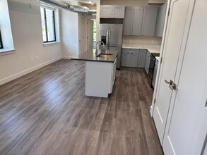 606 W North Temple St in Salt Lake City, UT - Building Photo - Building Photo