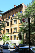 303 W 76th St in New York, NY - Building Photo