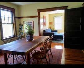 19 Edward T Sullivan Rd, Unit 3 in Cambridge, MA - Foto de edificio - Building Photo