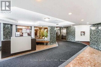 236 Albion Rd in Toronto, ON - Building Photo - Building Photo