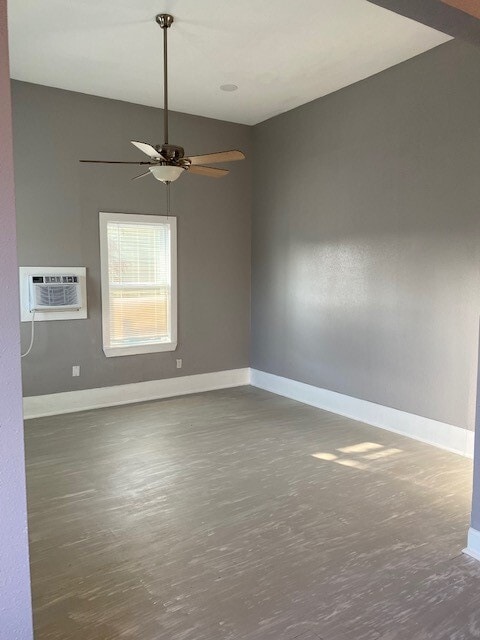 2914 Avenue K in Galveston, TX - Foto de edificio - Building Photo