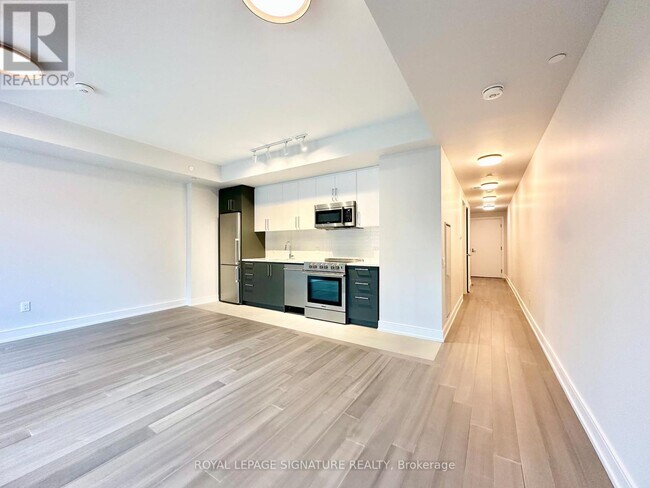 664 Spadina Ave. in Toronto, ON - Building Photo - Building Photo