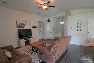 4410 Thistle Pine Ct in Milton, FL - Building Photo - Building Photo