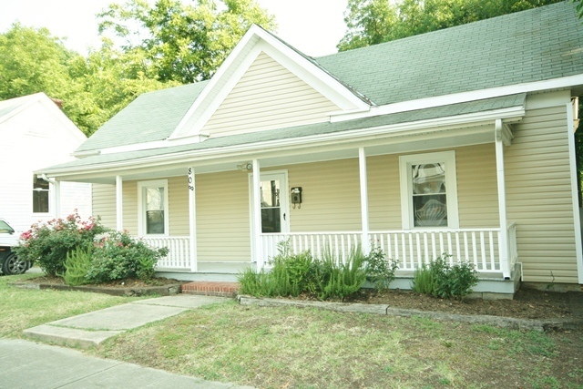 808 Burch Ave in Durham, NC - Building Photo