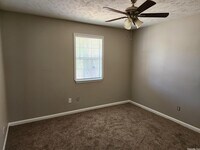 412 Stevenson St photo'