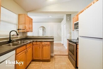 3325 Croton Ave in Deltona, FL - Building Photo - Building Photo