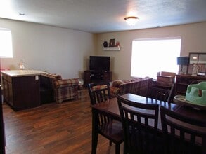 207 N 680 E in Vineyard, UT - Building Photo - Building Photo