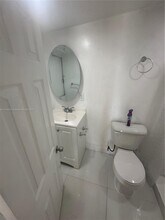 3050 SW 51st Ave in Davie, FL - Building Photo - Building Photo