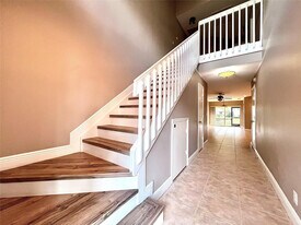 2246 Discovery Cir W in Deerfield Beach, FL - Building Photo