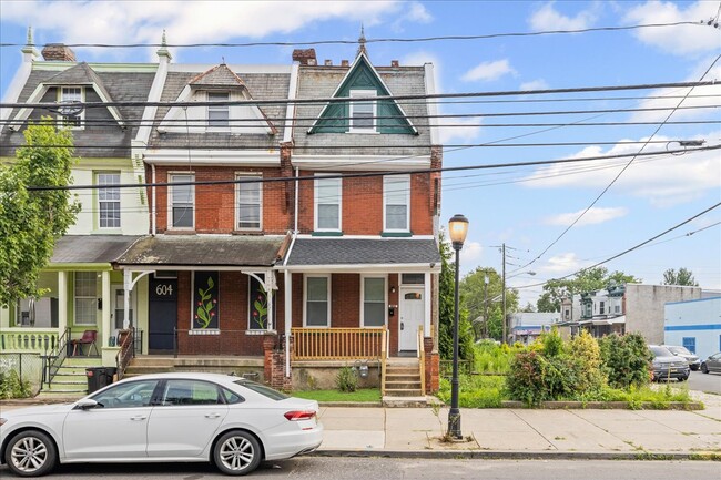 property at 602 State St
