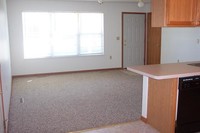 917 Mary Kay Ave, Unit d in Tomah, WI - Foto de edificio - Building Photo