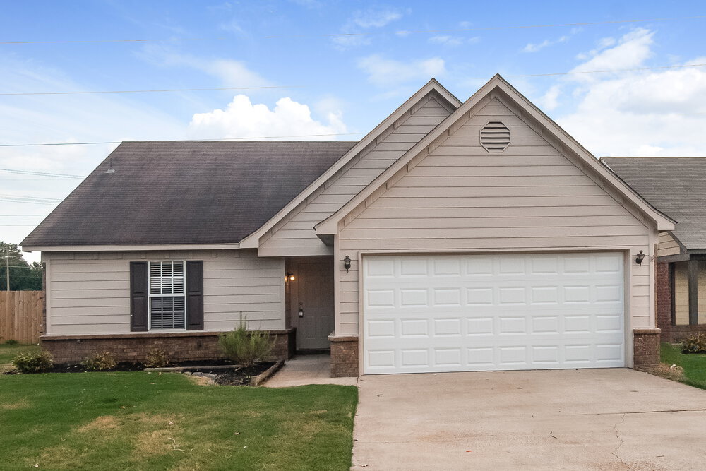 3017 Caitlynn Cir N in Horn Lake, MS - Building Photo