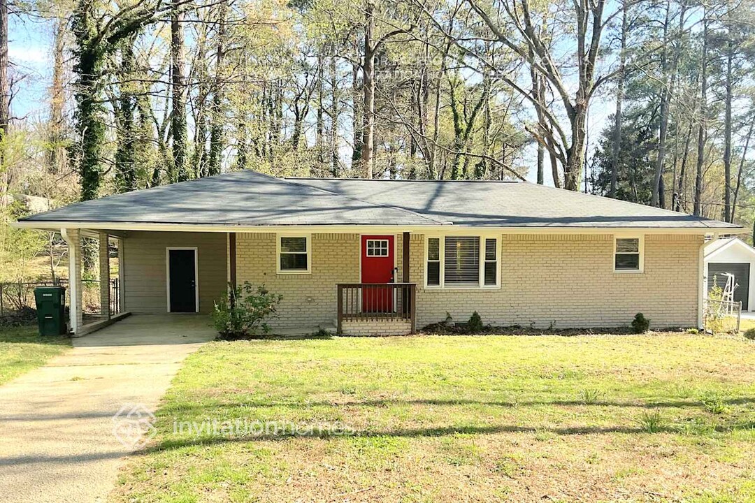 104 Ridge Ct SE in Mableton, GA - Building Photo