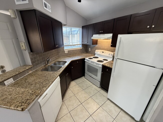 property at 1940 Lake Atriums Cir