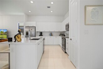 4407 SW 175th Ave in Miramar, FL - Building Photo - Building Photo