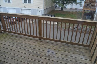 22 Chamberlain St in New Haven, CT - Building Photo - Building Photo