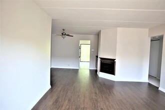 1744 S Washington St in Naperville, IL - Building Photo - Building Photo