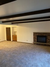 2985 Door Creek Rd in Stoughton, WI - Building Photo - Building Photo