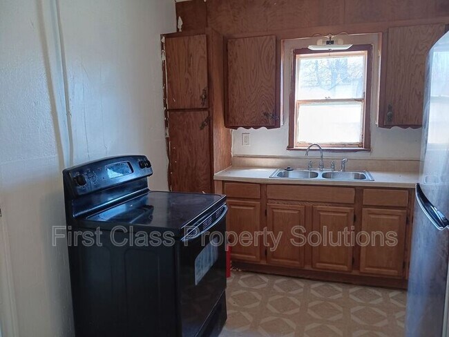 1701 NE 34th St in Oklahoma City, OK - Building Photo - Building Photo