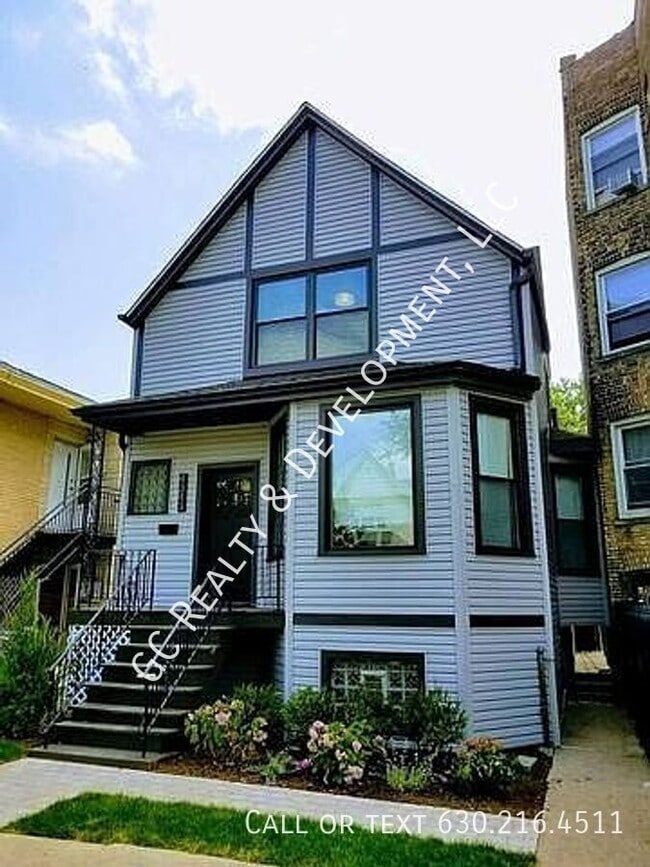 property at 4343 N Troy St