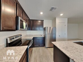 282 S Oak St in Florence, AZ - Building Photo - Building Photo