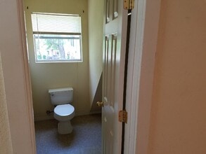 619 Washburn St, Unit Garage Apt. in Taylor, TX - Foto de edificio - Building Photo