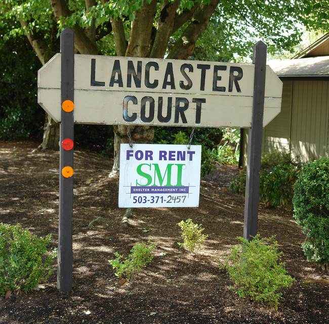 Lancaster Court Apartments in Salem, OR - Building Photo - Building Photo