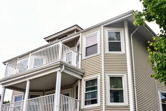 1086 River St in Boston, MA - Building Photo - Building Photo