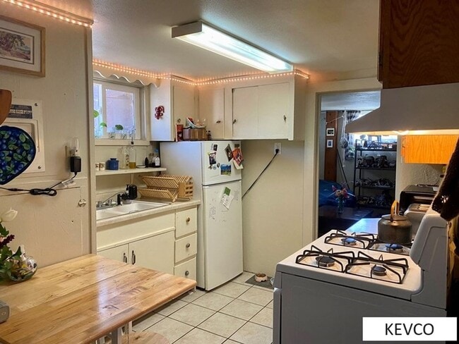 208 E Pitkin St in Fort Collins, CO - Building Photo - Building Photo