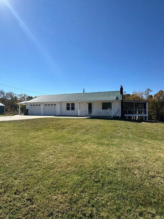 550 Jones-Franklin Rd in Morristown, TN - Building Photo